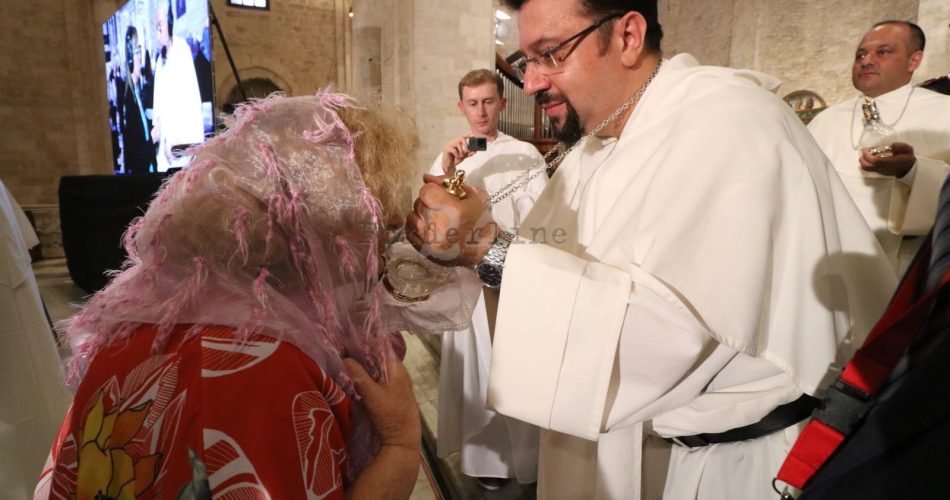 Rito della manna a Bari