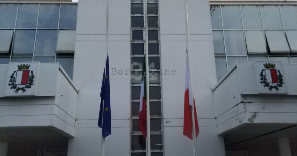 mezz'asta polizia locale