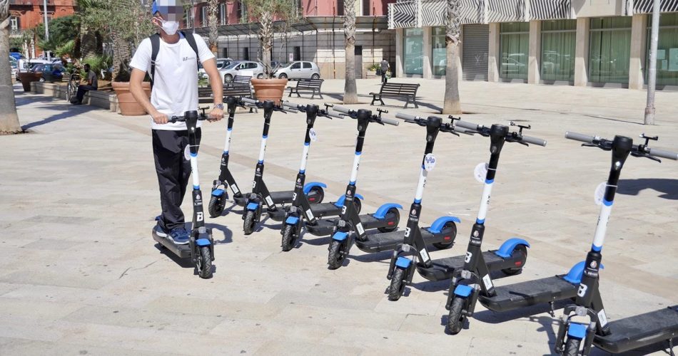 Sharing monopattini elettrici