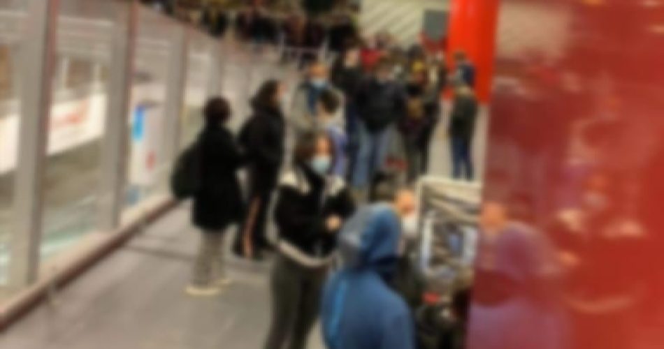Assembramenti centri commerciali