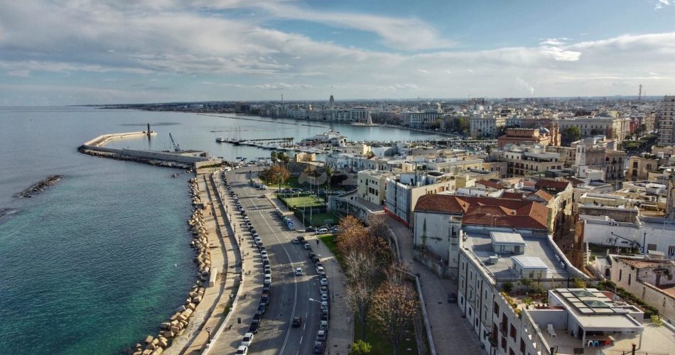 panoramica bari vecchia lungomare