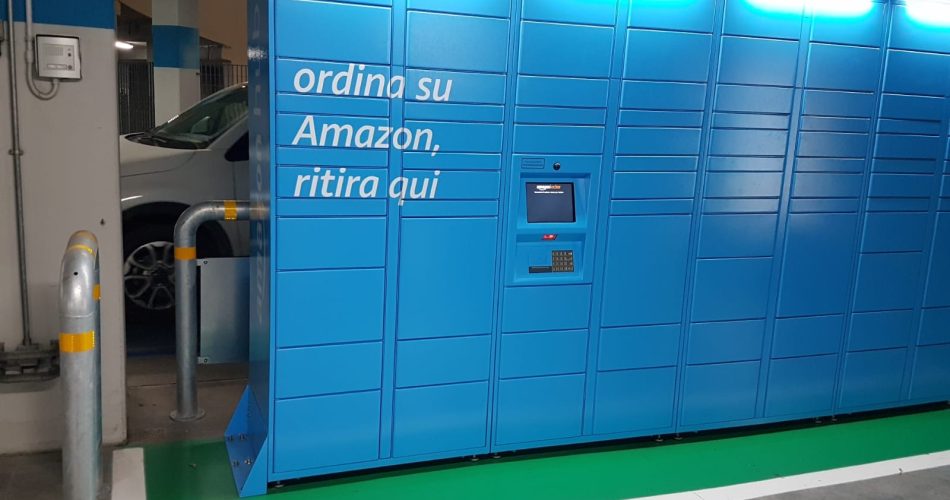 Punto ritiro parcheggio di p.za C Battisti