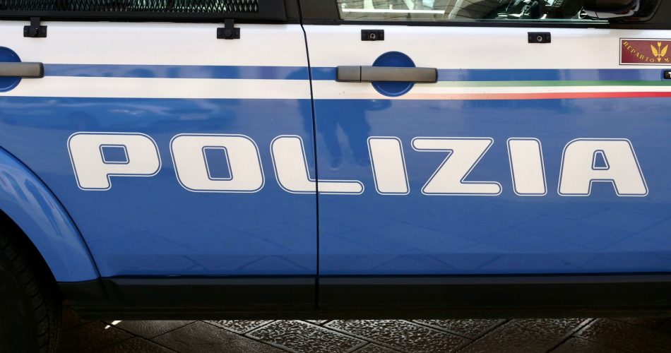 polizia Bari
