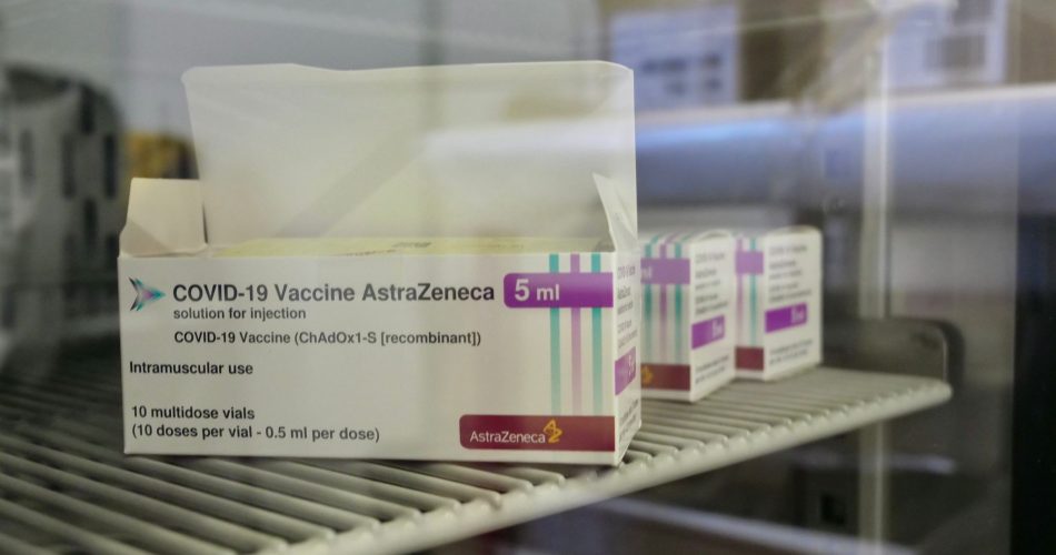 vaccino covid coronavirus astrazeneca