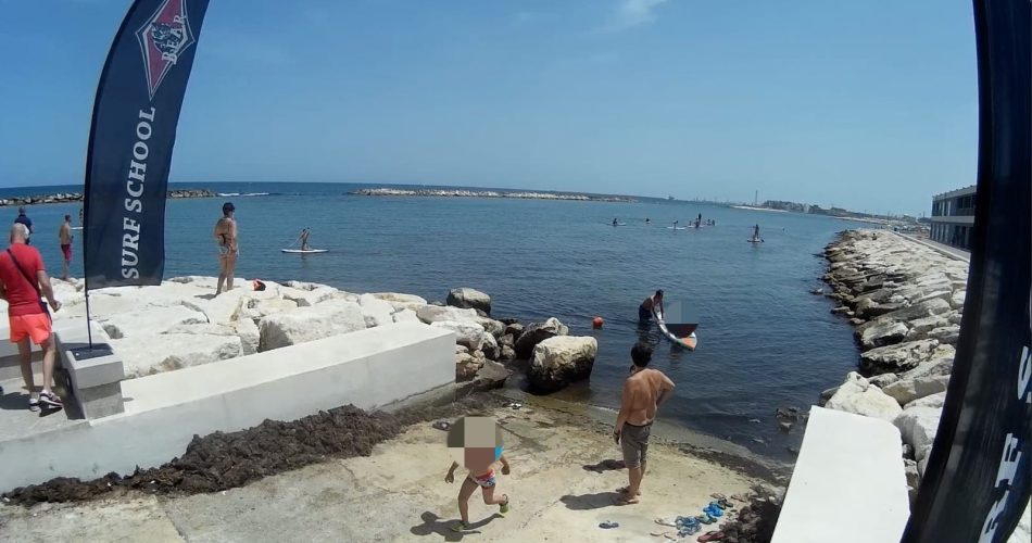 Surf wwaterfront San Girolamo