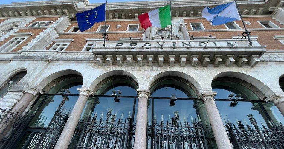 provincia città metropolitana