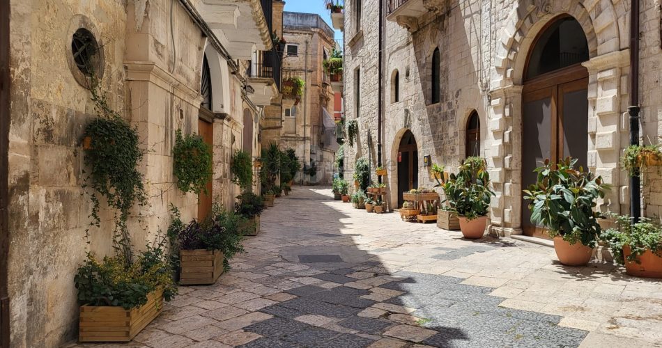 turisti bari vecchia