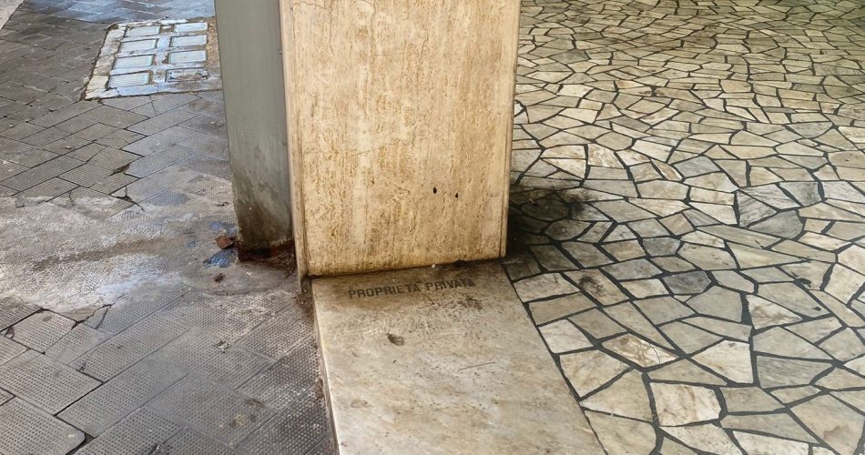 escrementi urine