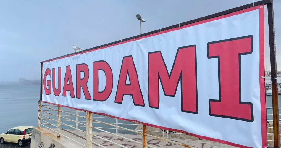 guardami guardami