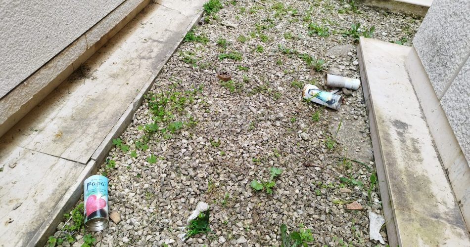 degrado cimitero