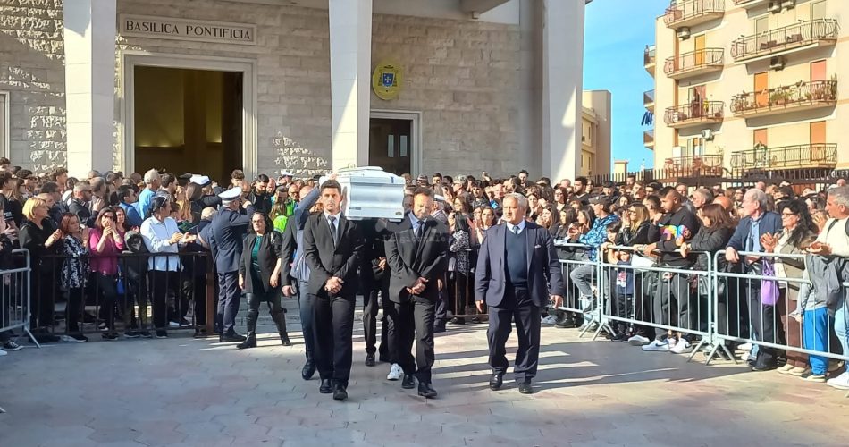 WhatsApp Image 2023-04-28 at 17.15.01