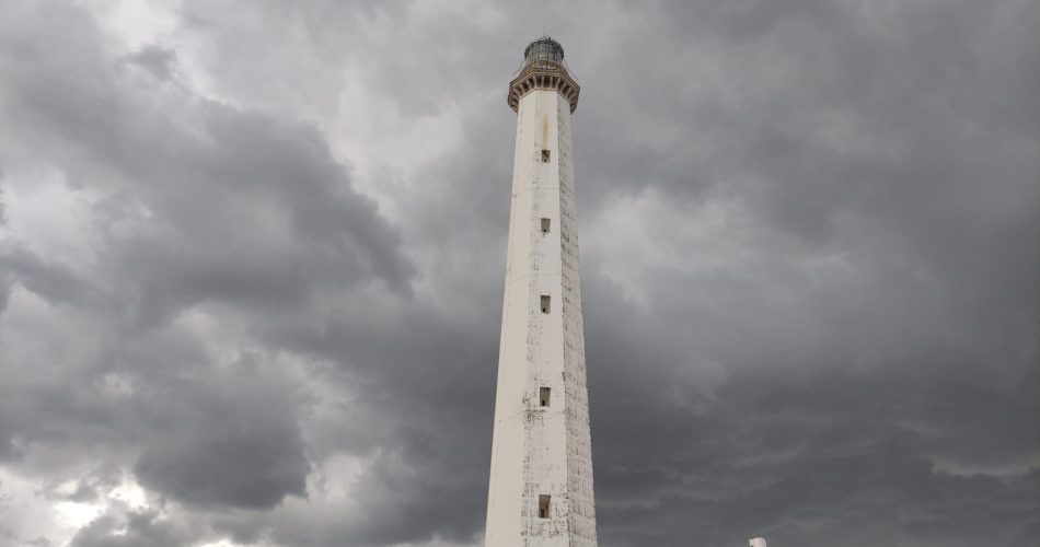 Faro marconi maltempo