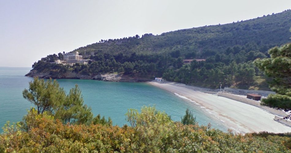 pugnochiuso, foto google street view