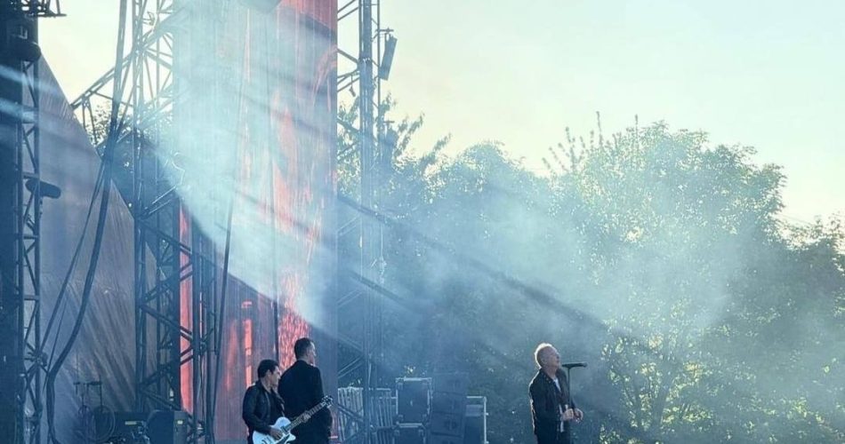 foto instagram simple minds
