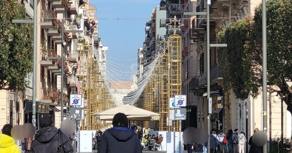 natale via sparano luminarie