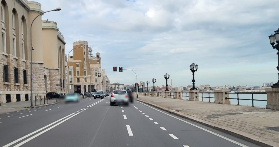 lungomare auto