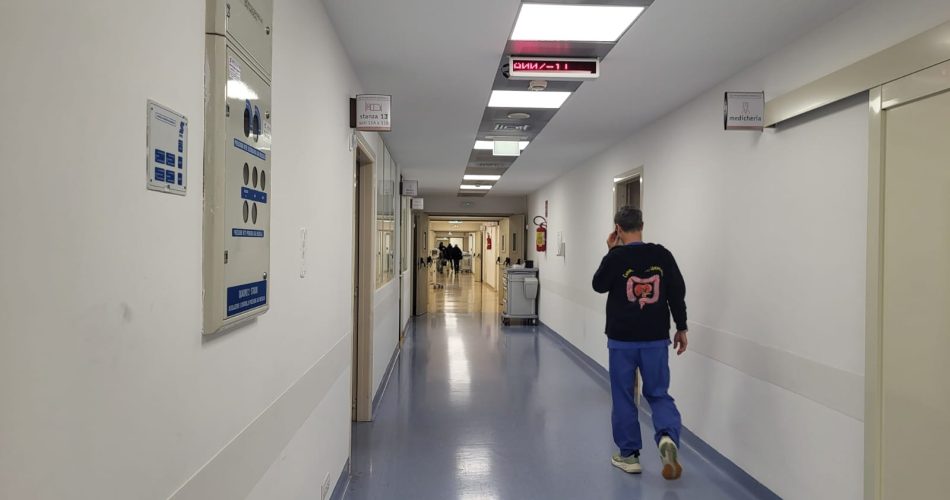 Ospedale corsia Policlinico