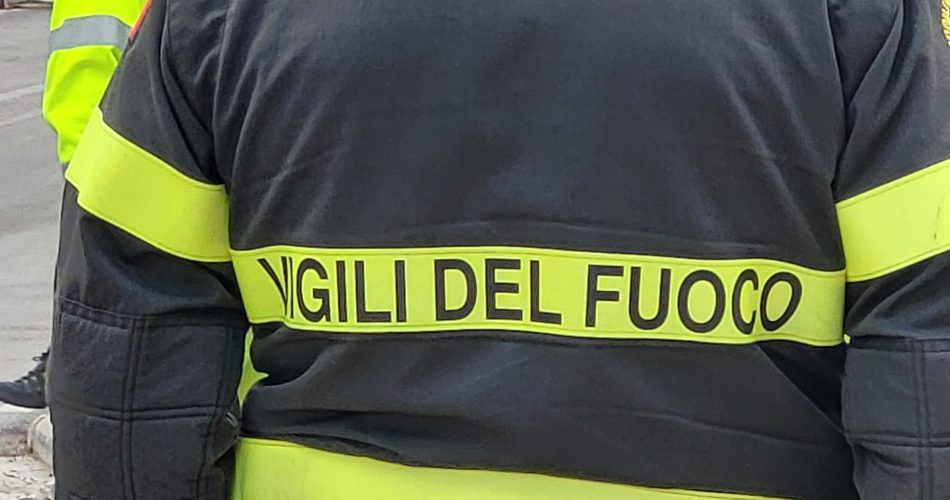 vigili del fuoco vigili del fuoco
