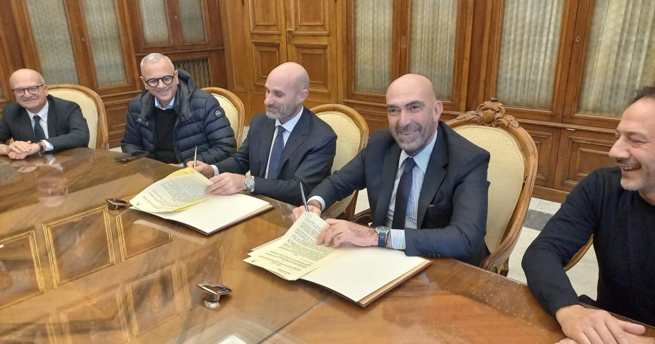 WhatsApp Image 2025-12-01 at 10.29.23