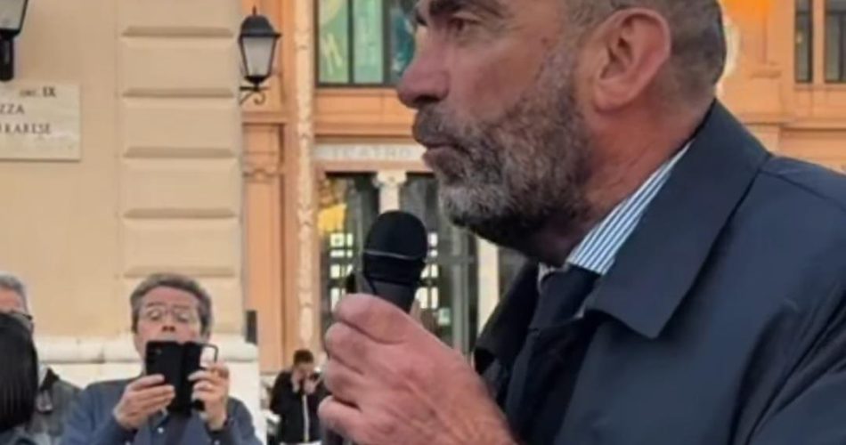 Foto screen video Facebook Vito Leccese