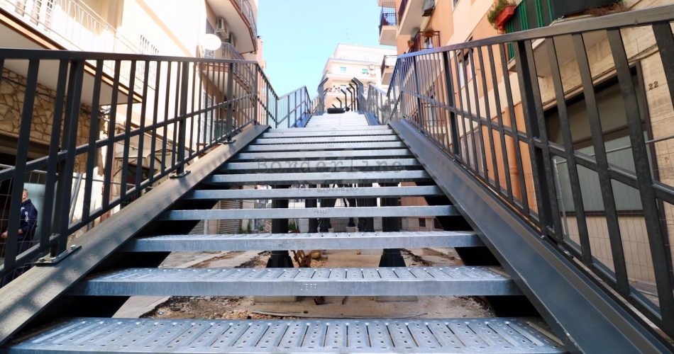 ponte pedonale via traiano japigia