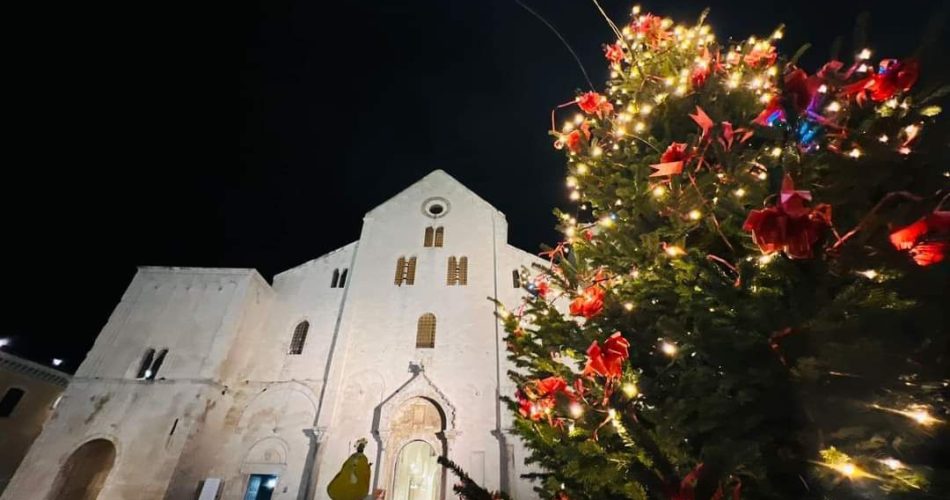 albero Piazza San Nicola