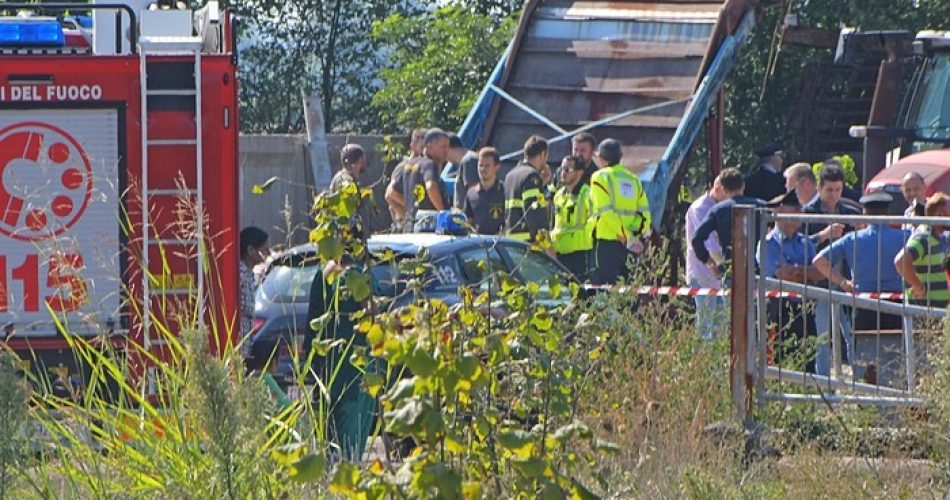 Incidenti lavoro: 118, 2 operai morti nel Pavese