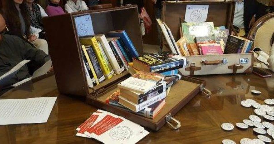 Bari Social Book E X