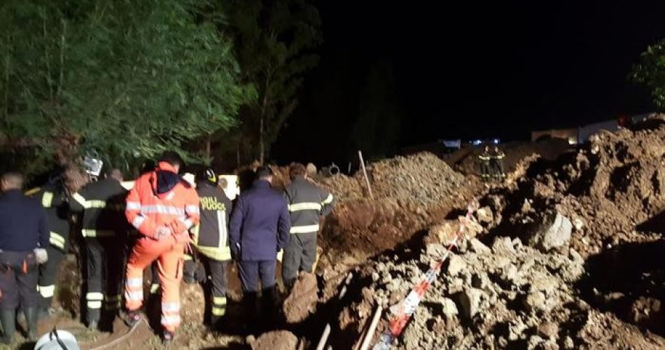 c839c4c16f25d9486da2c2d7f0c1a10e