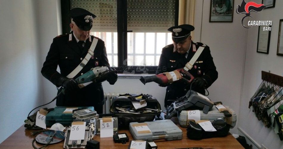 carabinieri polignano