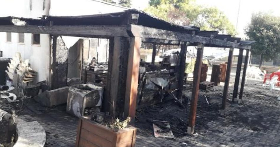 cellamare incendio bar