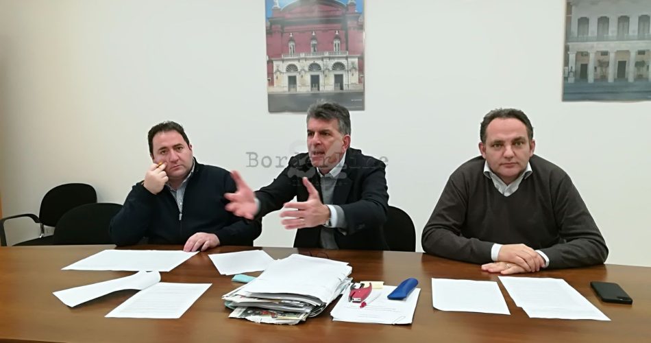 conferenza stampa opposizione su stadio