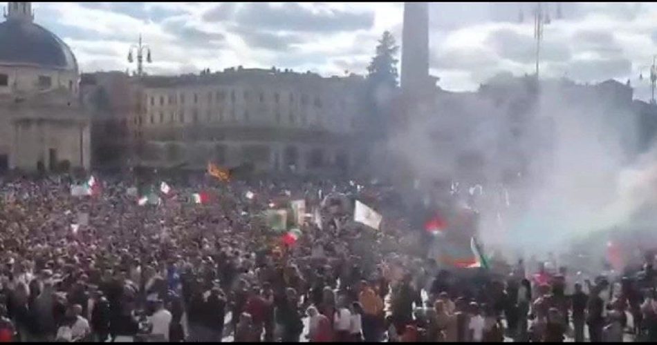 Foto screen video corteo