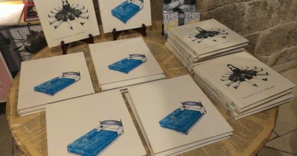 Mass Image Compressor Compressed this image. https://sourceforge.net/projects/icompress/