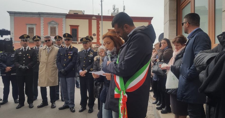 decaro alla commemorazione di Mizzi
