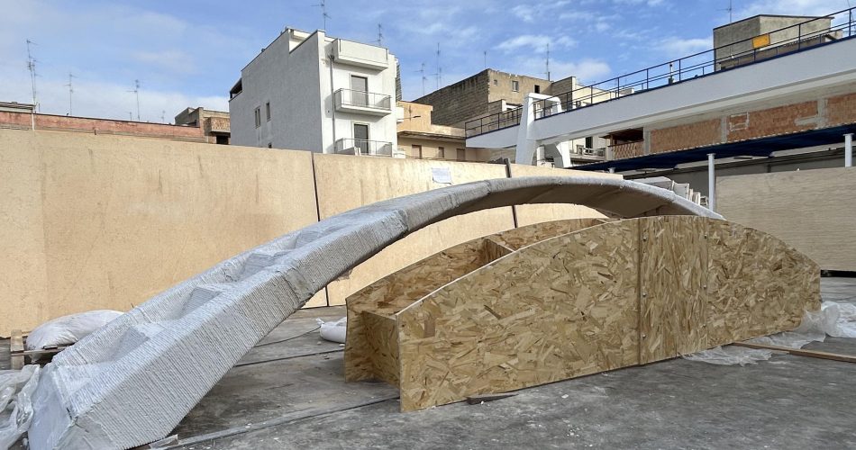 fase costruttiva con la sottrazione della centina