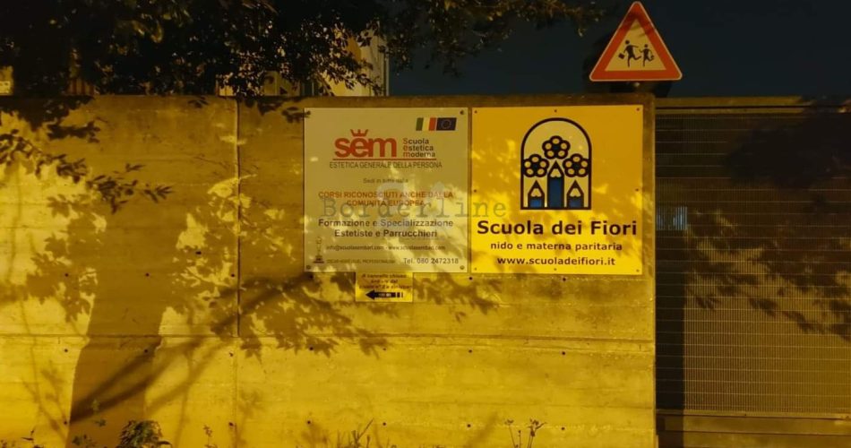 furto scuola