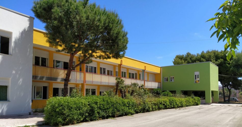ingresso-fani-open-day-scaled-e1631846002405-2048x1142