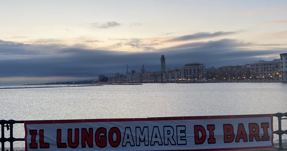 lungo amare di bari scritta