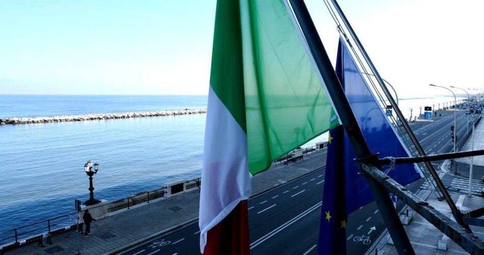 lutto regionale benedetto XVI (4)