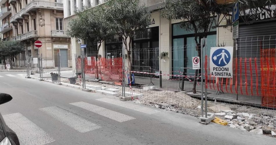 madonnella lavori marciapiede