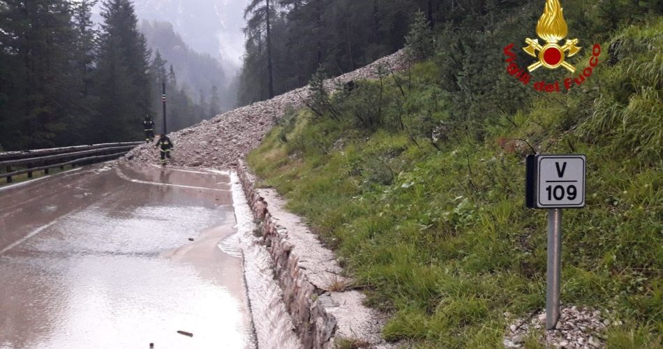 Foto Vigili del Fuoco maltempo Cortina d'Ampezzo (BL)