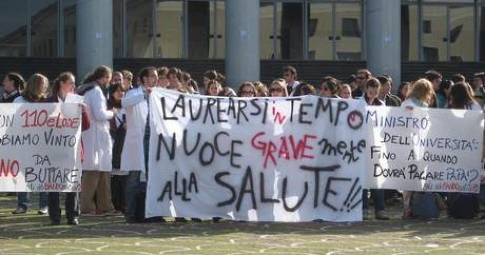 Specializzandi in protesta