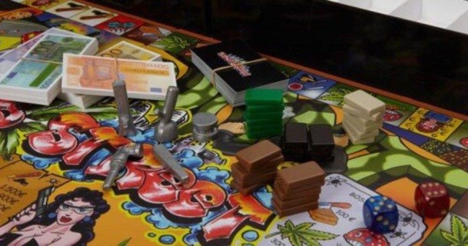 Monopoli sequestrato da polizia (foto Ansa)