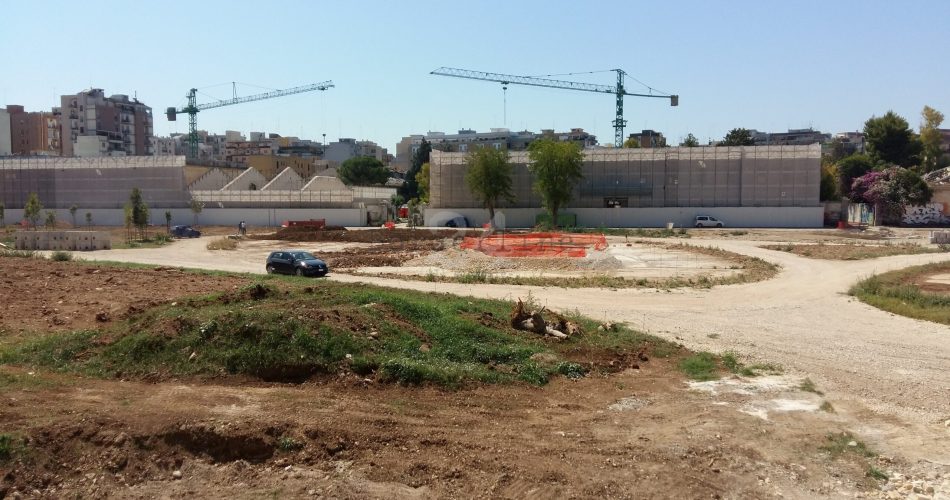 parco rossani caserma