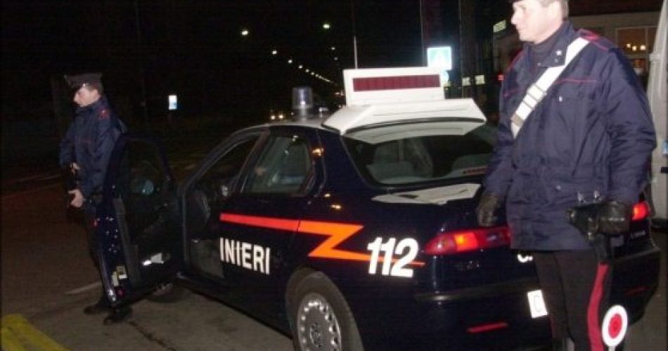 pattuglia carabinieri Carabinieri in azione