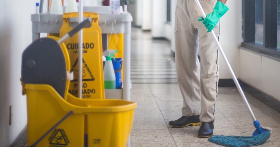 pulizie (foto mail Luigi Cipriani)