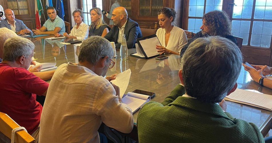 rifiuti - incontro ARO e Anci3