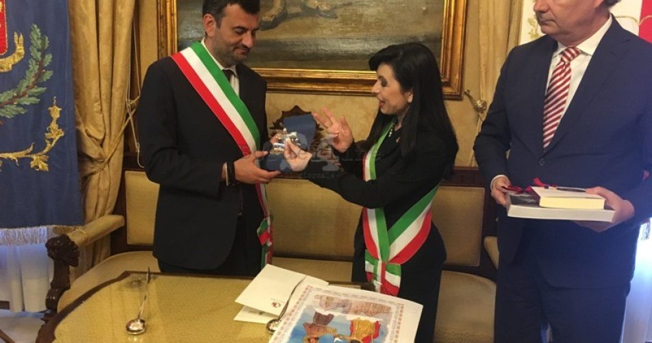 siglato il protocollo di collaborazione tra le città di Bari e Assisi 2