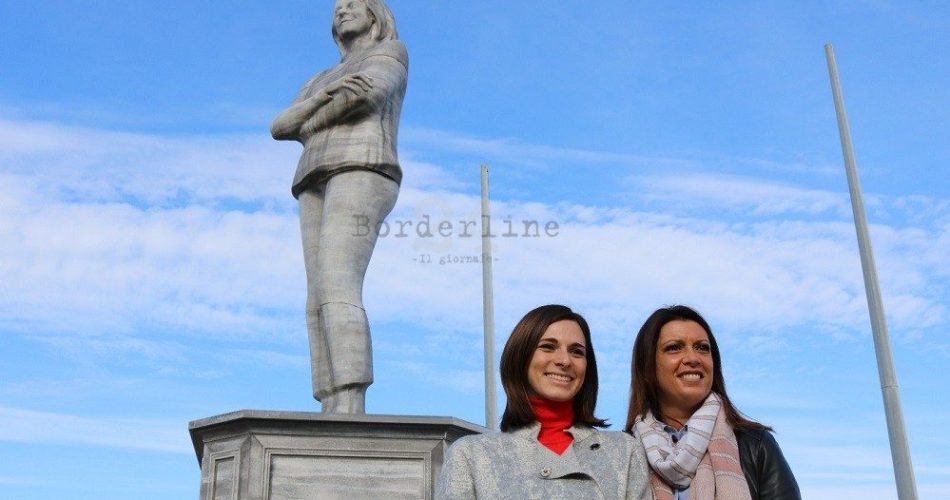 statua